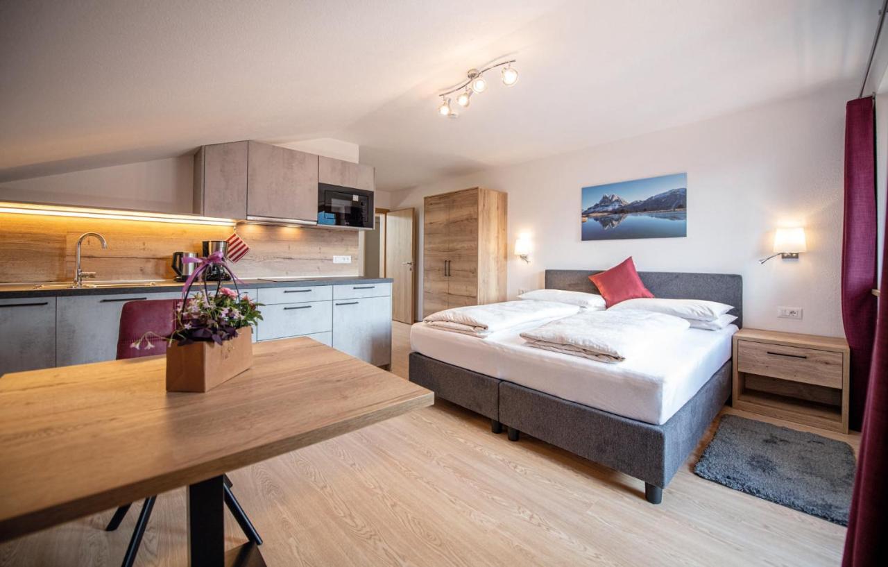 بريسّانوني Mountain Residence Alpenhof - Company Hotel Alpenhof Kg Sas Der Gasser Renate المظهر الخارجي الصورة