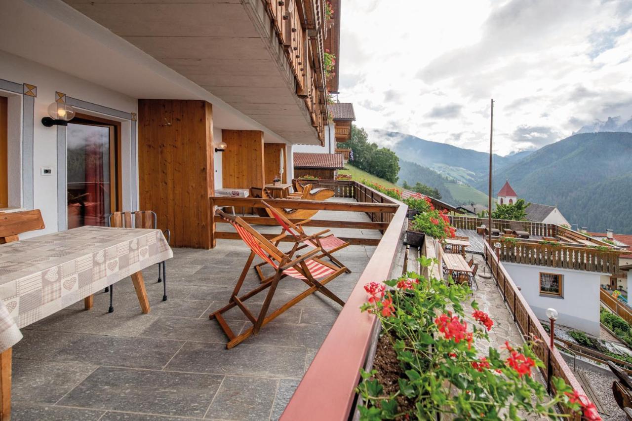 بريسّانوني Mountain Residence Alpenhof - Company Hotel Alpenhof Kg Sas Der Gasser Renate المظهر الخارجي الصورة